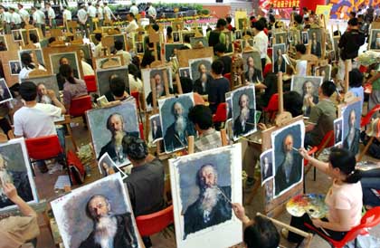 Painting competition in Dafen Village, Shenzhen